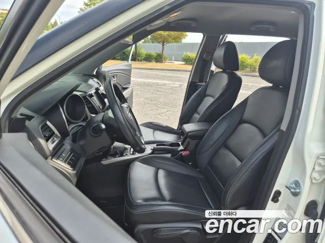 KG_Mobility_Ssangyong TIBOLI 2017 thumb 6