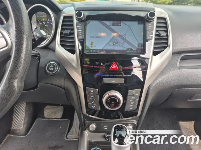 KG_Mobility_Ssangyong TIBOLI 2017 thumb 10