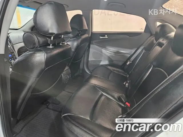 Hyundai Sonata 2009 thumb 8
