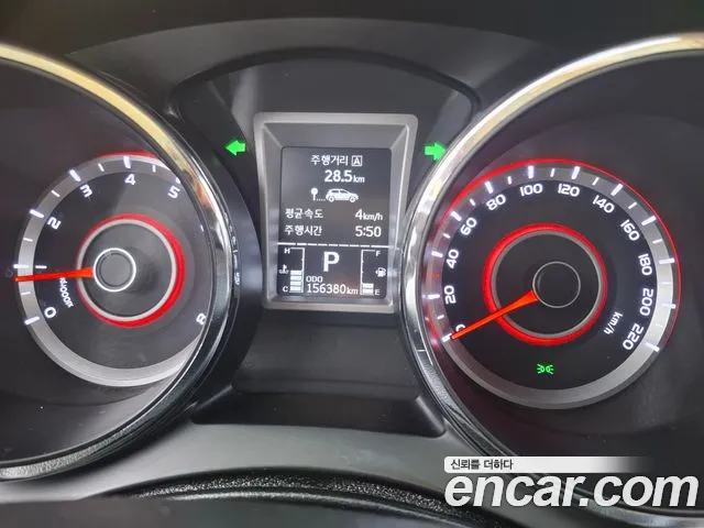 KG_Mobility_Ssangyong TIBOLI 2016 thumb 8