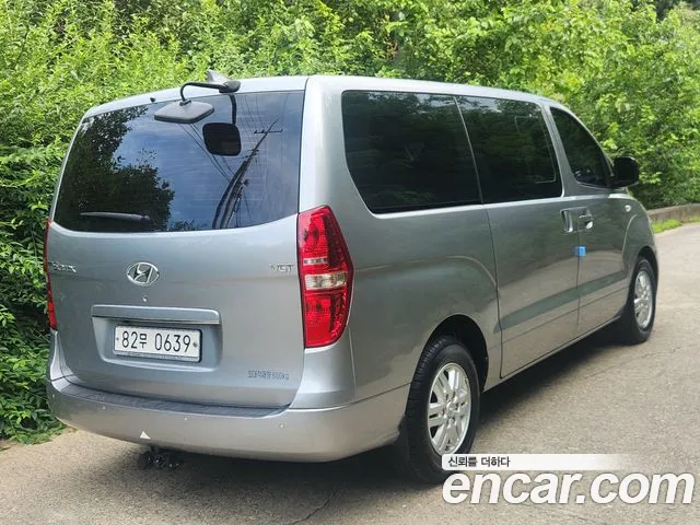 Hyundai Starex 2018 thumb 2