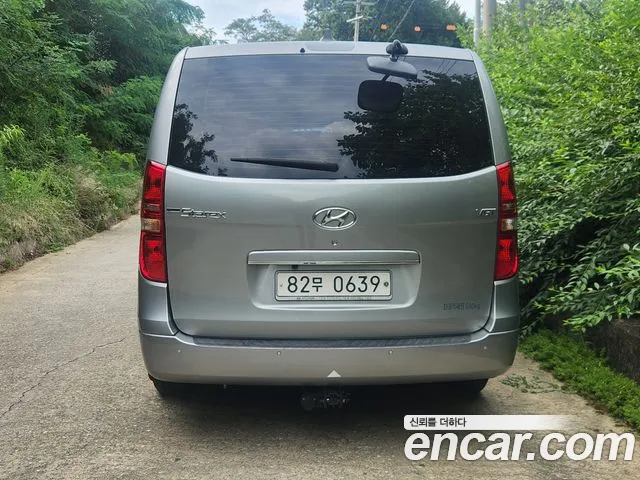Hyundai Starex 2018 thumb 4