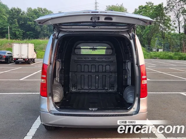 Hyundai Starex 2018 thumb 8