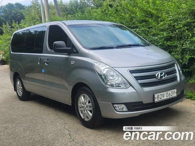 Hyundai Starex 2018 thumb 11