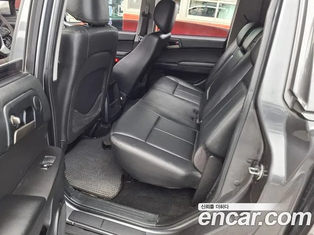 KG_Mobility_Ssangyong KORANDO 2015 thumb 10