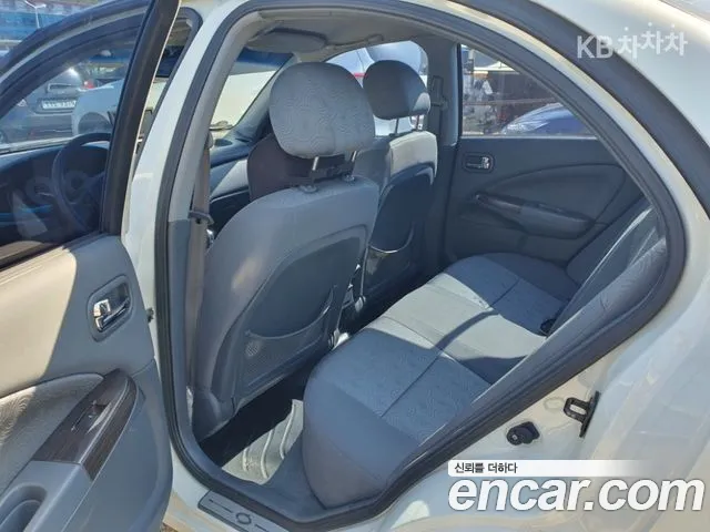 Renault-KoreaSamsung Fluence 2007 thumb 8