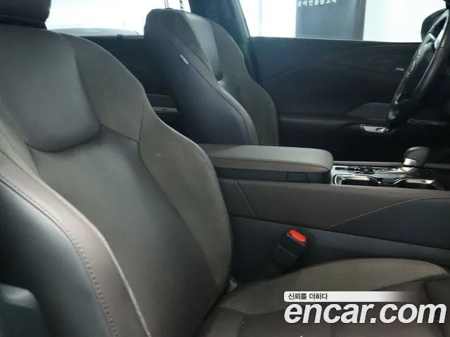 Lexus RX 2025 thumb 10