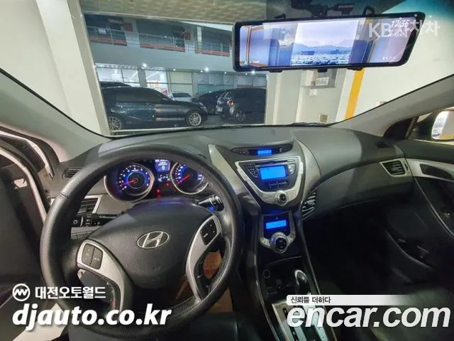 Hyundai Avante 2012 thumb 10