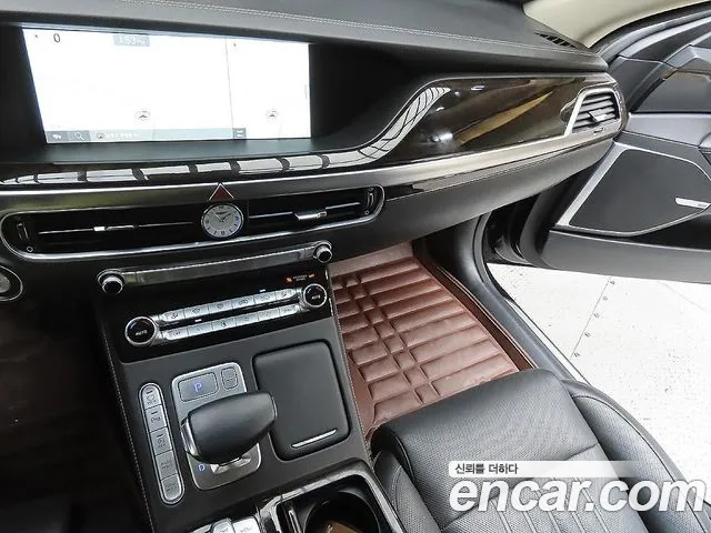 Genesis G90 2018 thumb 7