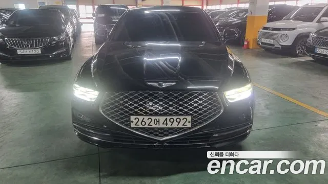 Genesis G90 2018 thumb 11