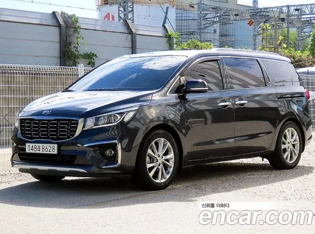 Kia Carnival 2019 thumb 12