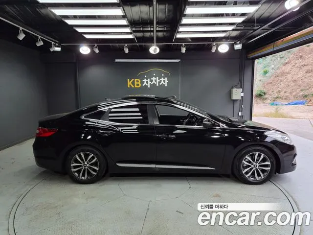 Hyundai Grandeur 2011 thumb 4