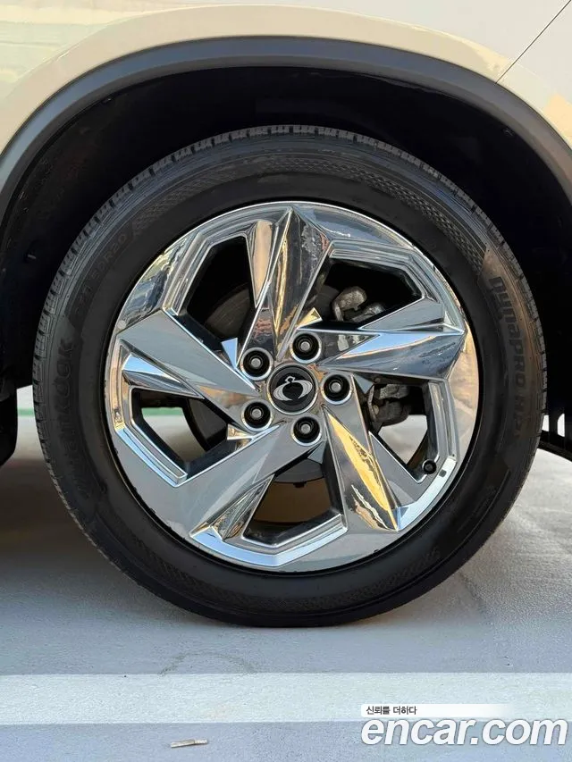 KG_Mobility_Ssangyong Rexton 2024 thumb 6