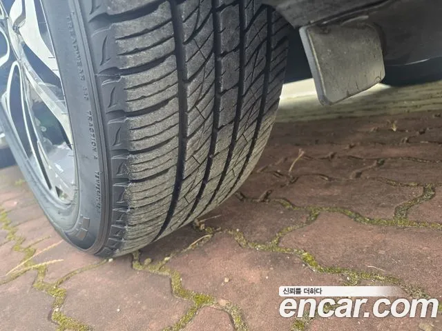 Hyundai Santa Fe 2018 thumb 5