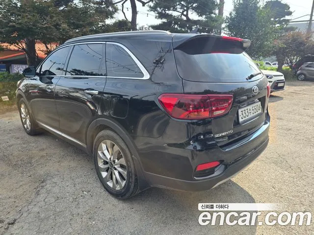 Kia Sorento 2019 thumb 5