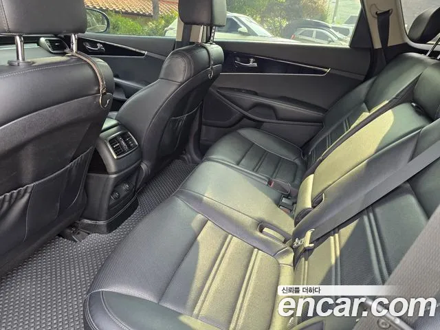 Kia Sorento 2019 thumb 7