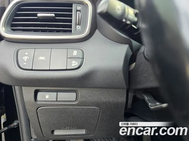 Kia Sorento 2019 thumb 10