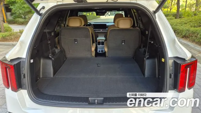 Kia Sorento 2024 thumb 8