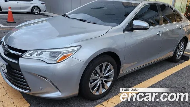 Toyota Camry 2016 thumb 2