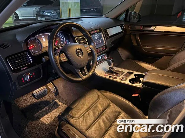 Volkswagen Touareg 2014 thumb 10