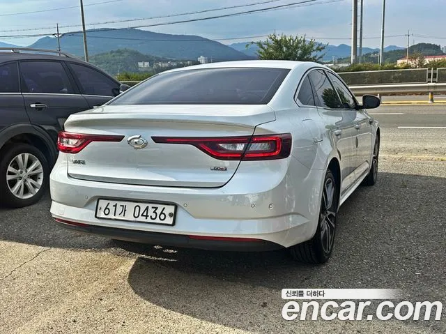 Renault-KoreaSamsung Megane 2016 thumb 4