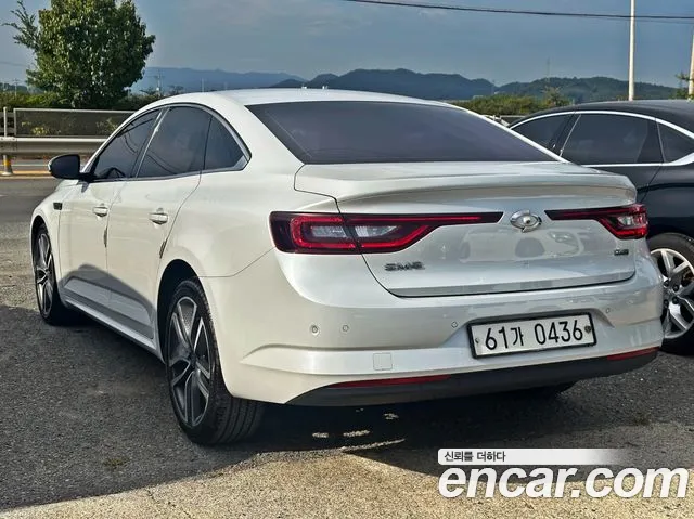 Renault-KoreaSamsung Megane 2016 thumb 6