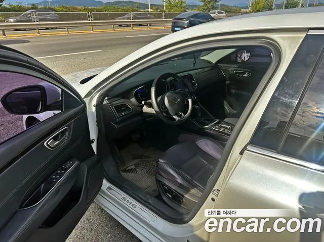 Renault-KoreaSamsung Megane 2016 thumb 9