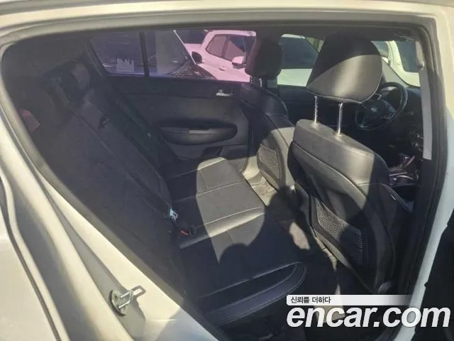 Kia Sportage 2016 thumb 5