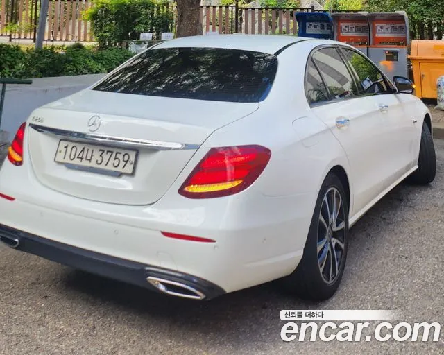 Mercedes-Benz E-Класс 2020 thumb 6