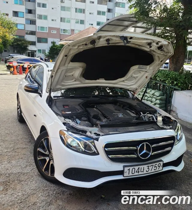 Mercedes-Benz E-Класс 2020 thumb 7