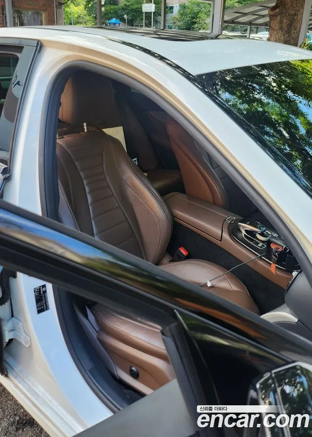Mercedes-Benz E-Класс 2020 thumb 8