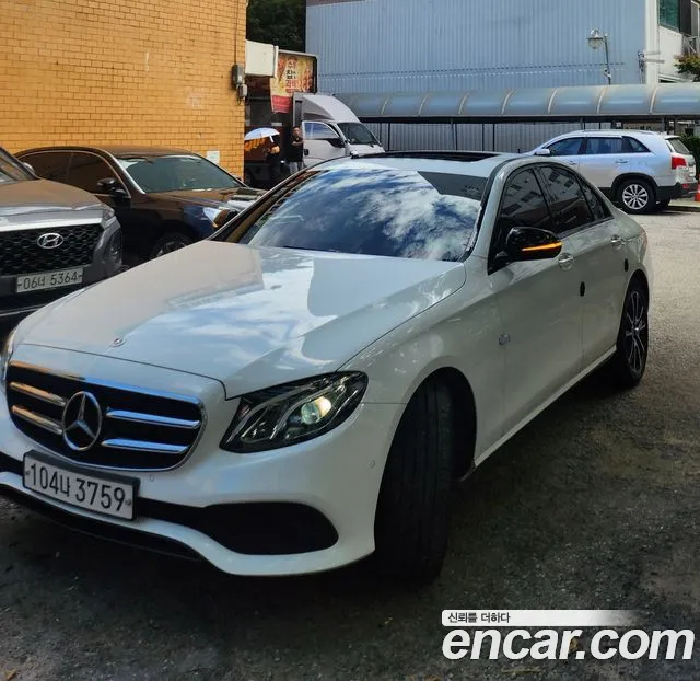 Mercedes-Benz E-Класс 2020 thumb 12