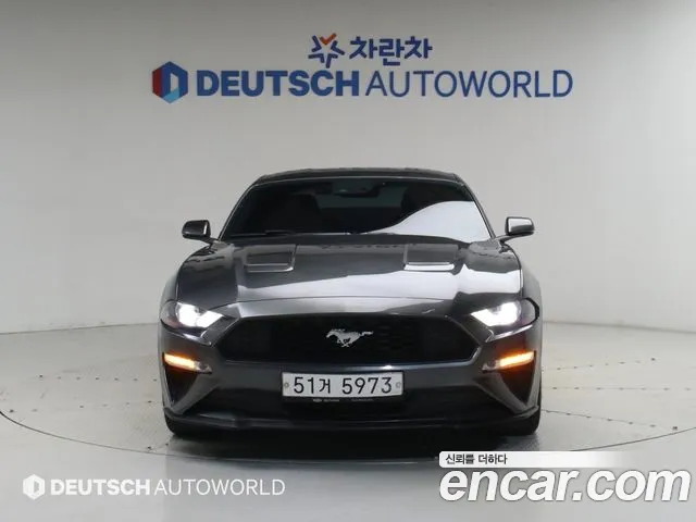 Ford Mustang Mach-E 2018 thumb 3