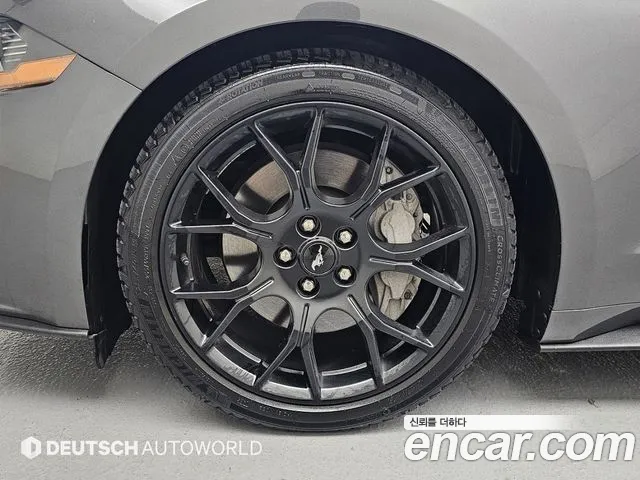 Ford Mustang Mach-E 2018 thumb 5