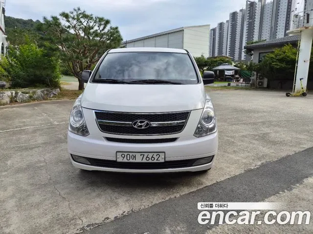 Hyundai Starex 2012 thumb 2
