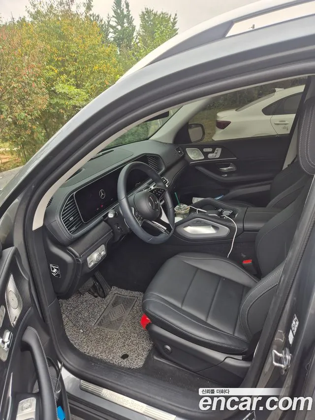 Mercedes-Benz GLE 2025 thumb 6