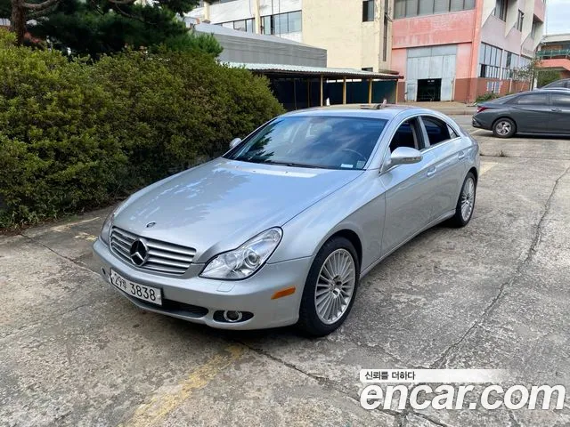 Mercedes-Benz CLS-Class 2007 thumb 12