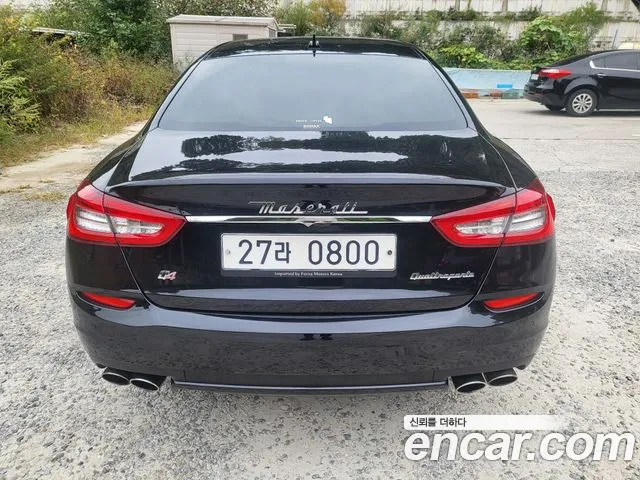 Maserati Quattroporte 2015 thumb 4