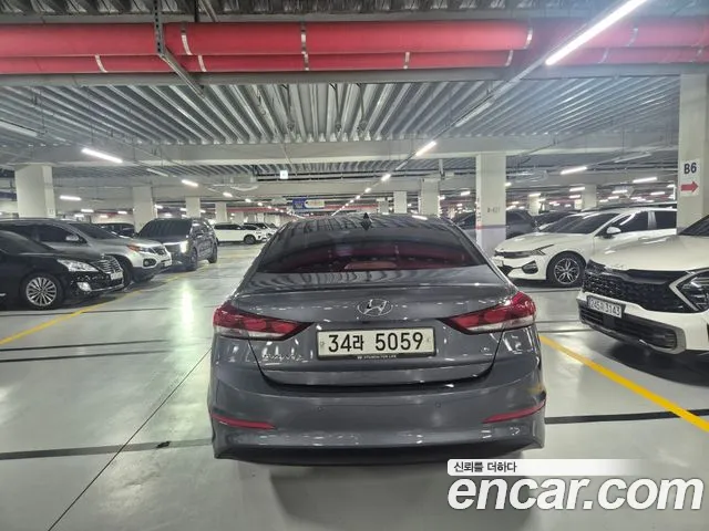 Hyundai Avante 2018 thumb 2