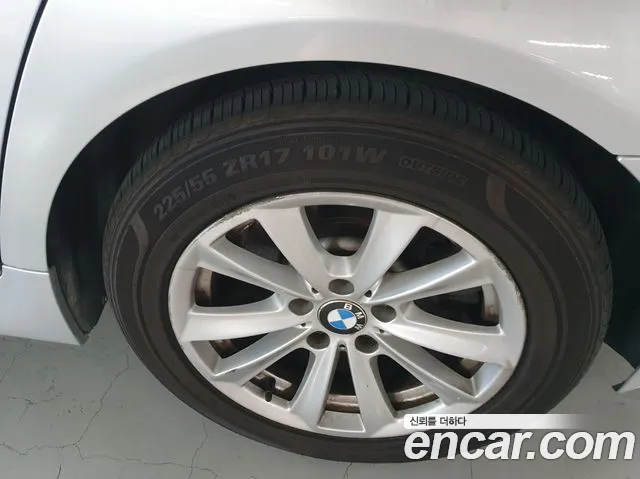 BMW 5-Series 2013 thumb 5