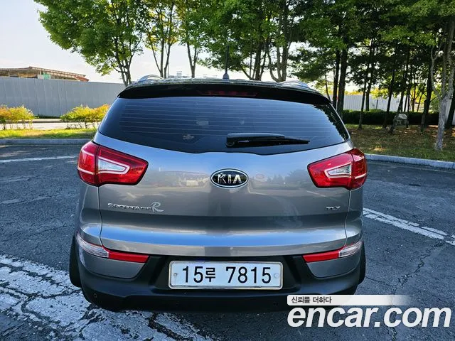 Kia Sportage 2010 thumb 3