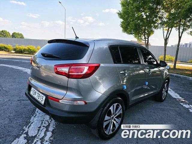 Kia Sportage 2010 thumb 4