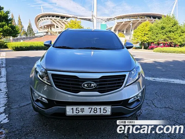 Kia Sportage 2010 thumb 11