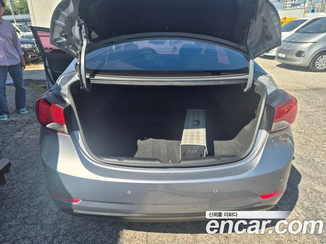 Hyundai Avante 2014 thumb 5