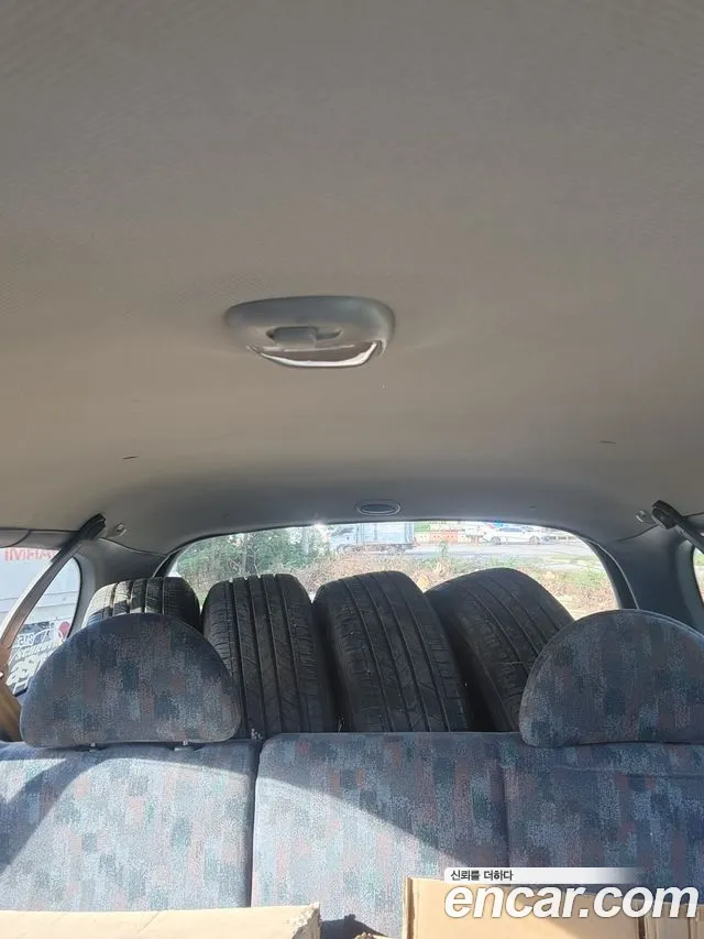 Hyundai Avante 1996 thumb 7