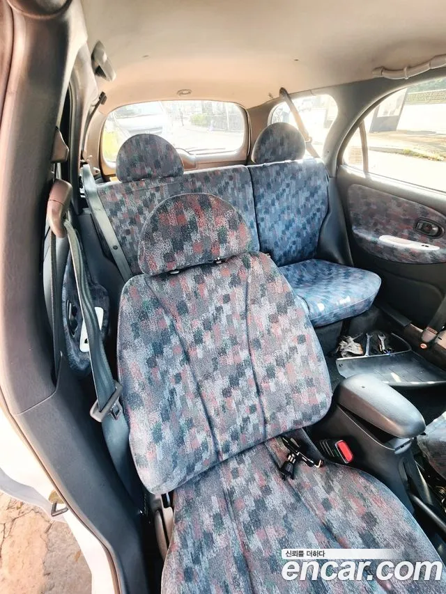 Hyundai Avante 1996 thumb 9