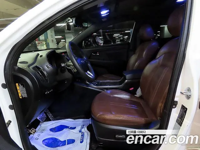 Kia Sportage 2010 thumb 6