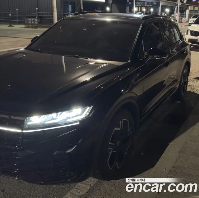 Volkswagen Touareg 2025 thumb 10
