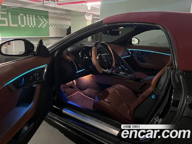 Jaguar F-Type 2019 thumb 8