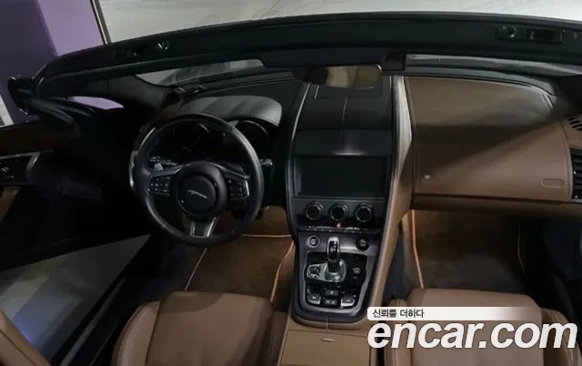 Jaguar F-Type 2019 thumb 9
